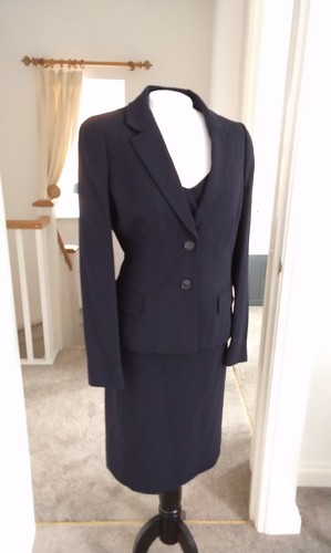 Hobbs business suit size - hobbs,