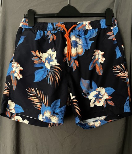 Next men swimming - next,