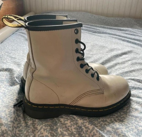 Martens white cream boots - dr,