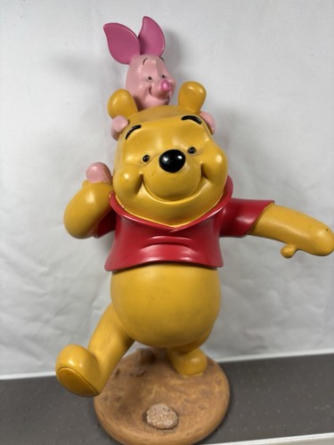 Winnie the pooh piglet - winnie,