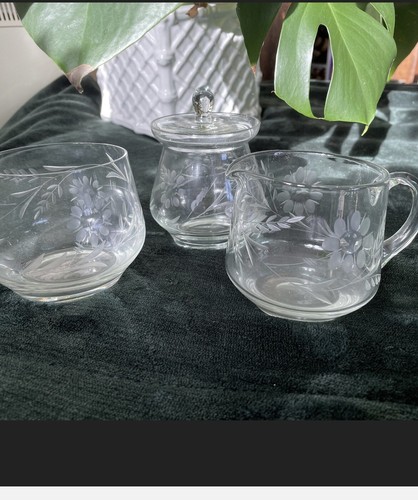 Milk jug sugar bowl marmalade - jug,