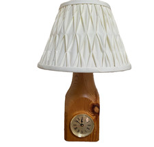 VTG  Colonial Wooden Table Clock Lamp MCM Retro Home Decor with White Lampshade