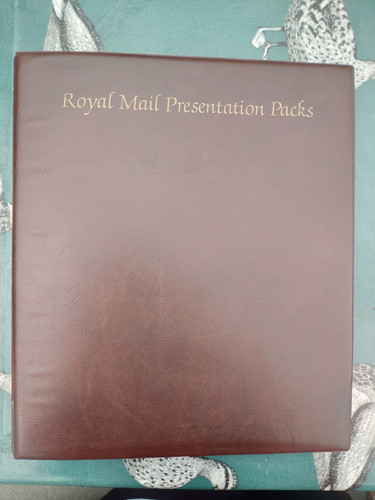 Brown royal mail ring - (32),