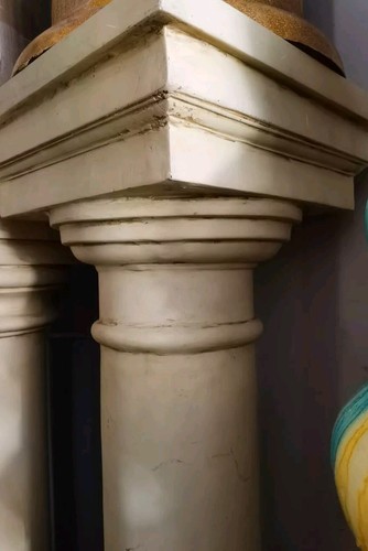 Stone effect pillars - effect,