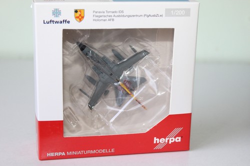 Herpa 200 panavia tornado - herpa,