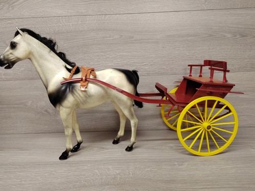 Pedigree sindy horse saddle - pedigree,