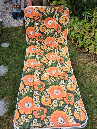 Vintage garden sun lounger - sun, bed