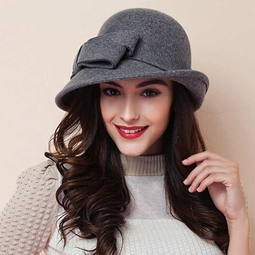 Vintage felt cloche hat - felt, with