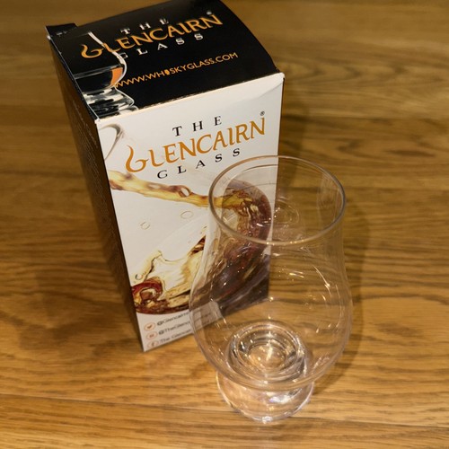 The official glencairn - official, whisky