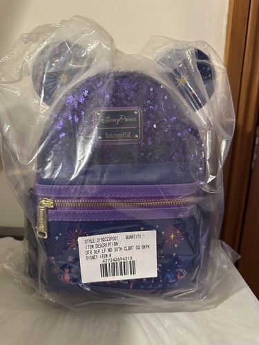 Nwt loungefly disneyland paris - nwt,