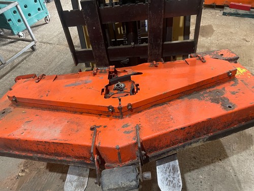 5ft triple mower deck x - 60",