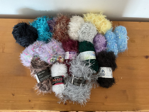 Job lot eyelash and fur - eyelash,