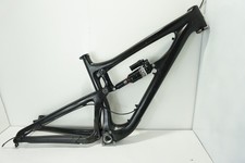 Santa Cruz Nomad C Carbon 2017 M Frame + Rock Shox + Chris King Headset Serviced