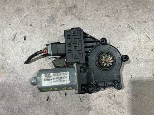 Vauxall zafira front right - vauxall,