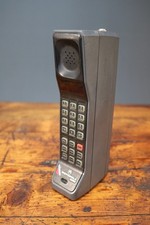 Motorola 8500X Brick Phone RED LED iconic Yuppie Mobile Vintage 1987 Film Prop