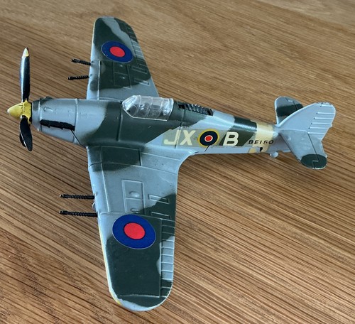 Dinky hawker hurricane mark - dinky,