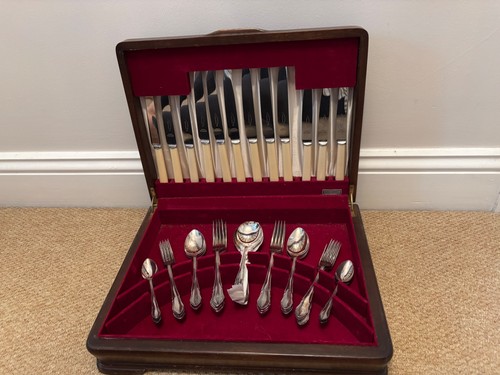 Piece cutlery set all - set.,