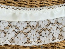 laverslace - Ivory/Pale Cream