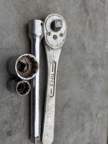 Tipco vintage socket - tipco,