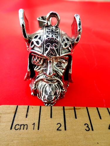 Detailed viking head pendant - head,