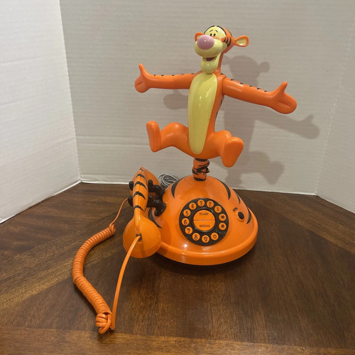 Vintage disney winnie the pooh - winnie,