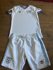 Boys West Ham Away Umbro Kit -