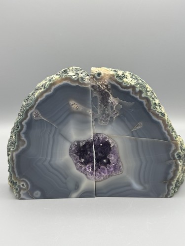 Large gray blue agate - large, amethyst