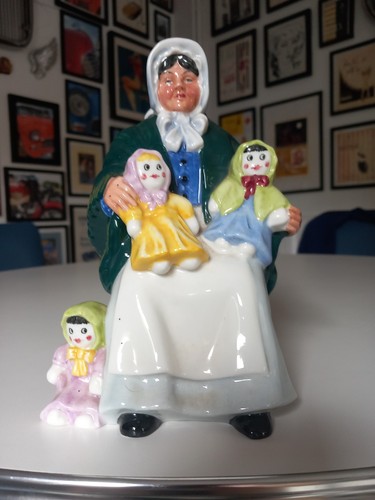 Royal doulton porcelain glazed - royal,