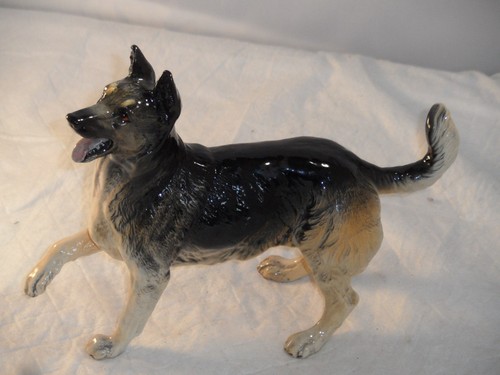 Vintage royal doulton dog - royal,