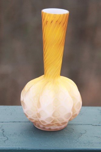 Webb art glass peach - webb, apricot