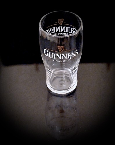 Vintage guinness pint glass - pint, in