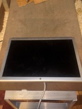 Apple Cinema HD Display