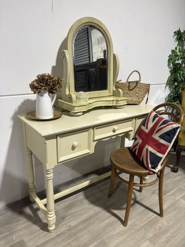 Country farmhouse style