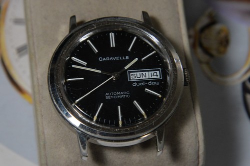 Vintage 1978 bulova caravelle - vintage,