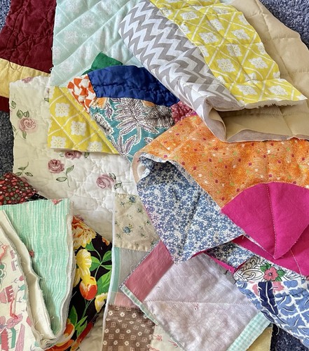 Vintage cutter quilt pieces - quilt,