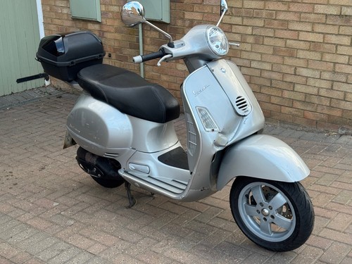 2004 vespa 125 - gt, l
