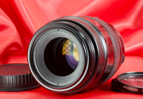 Canon 100mm 8 macro - canon,