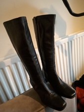 Womens Size 5 Black Leather, Zip, Heel, Boots, Clarks