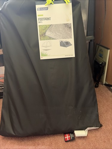 Outwell sky footprint in - 5,