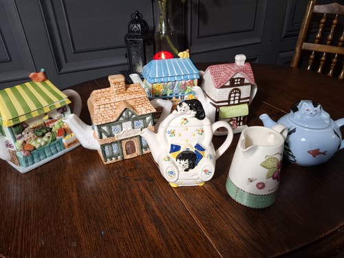 Teapot collection the - collection, village
