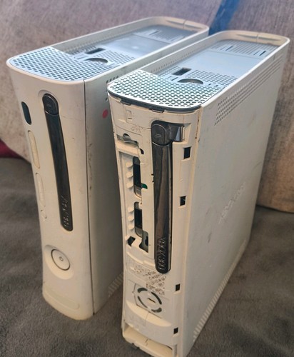 Faulty xbox 360s both - 360s,