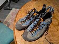 size 10.5 La Sportiva