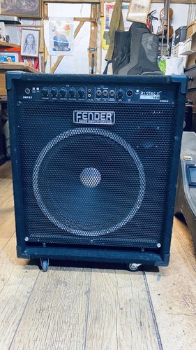 Fender rumble 100 watt - , bass
