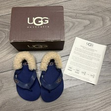 UGG Infant Yia Yia Sheepskin Toe Post Beach Sandals Navy Blue 12-18 Months 4/5