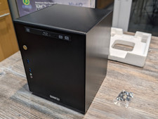 Lian Li PC-Q03 Mini-ITX case bundle; black, brushed aluminium – Blu-ray rewriter