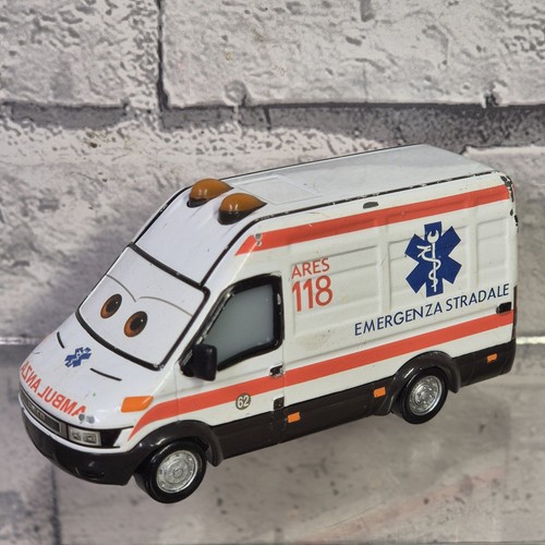 Disney cars alfredo - alfredo, ambulance