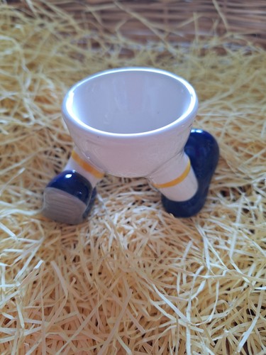 Carlton ware running egg - running,