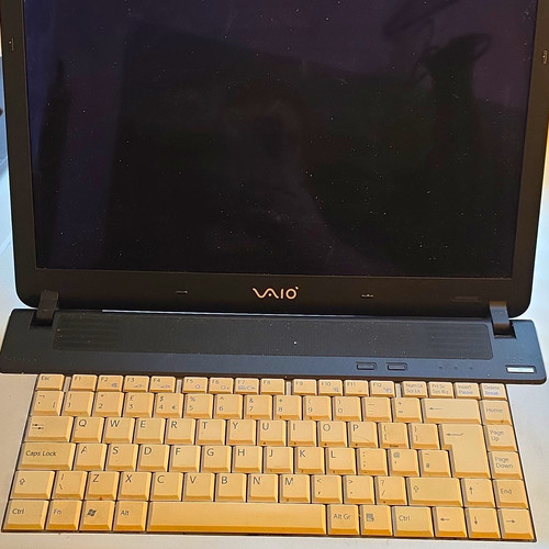 Vaio vgn fs415e 4in - vaio, vgn-fs415e
