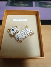 COSTUME JEWELLERY - GOLD TONE SCOTTIE / WESTIE DOG BROOCH