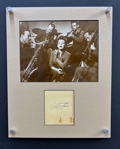 Judy garland autograph 1942 - judy,